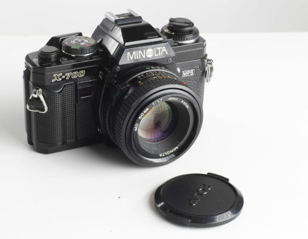 MINOLTA X700 + 50MM 1,4 + TOKINA 35-200 + BORSA - immagine 2