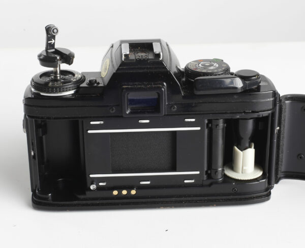 MINOLTA X700 + 50MM 1,4 + TOKINA 35-200 + BORSA - immagine 6
